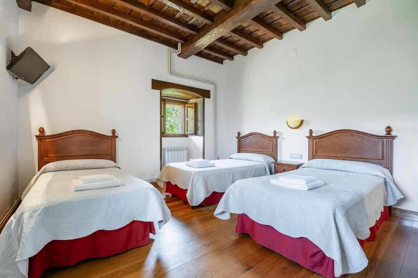 Casa Rural La Torre de Perrozo Cabezón de Liébana Extérieur photo